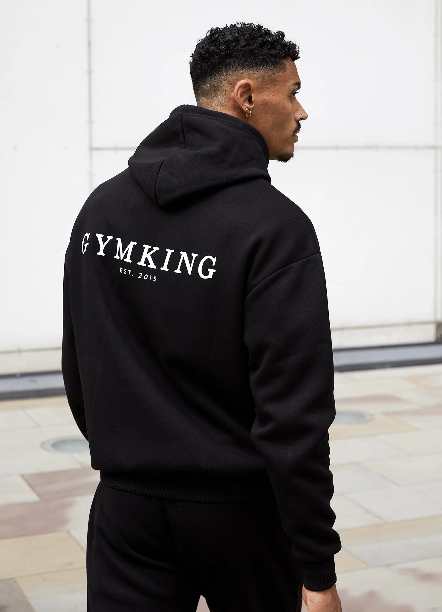 Gym King Established Hood - Black 6 Gym King Established Hood - Black - Image 4
