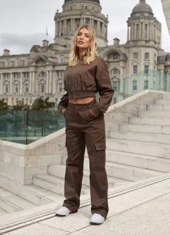 Gym King Woven Cargo Pant - Chocolate -Fit Wear Shop 4J6A1766copy baa37599 954e 445b 945e 38a8ac46a961