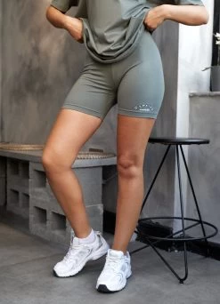 Gym King Spirit Of Summer Cycle Short - Dusk Green