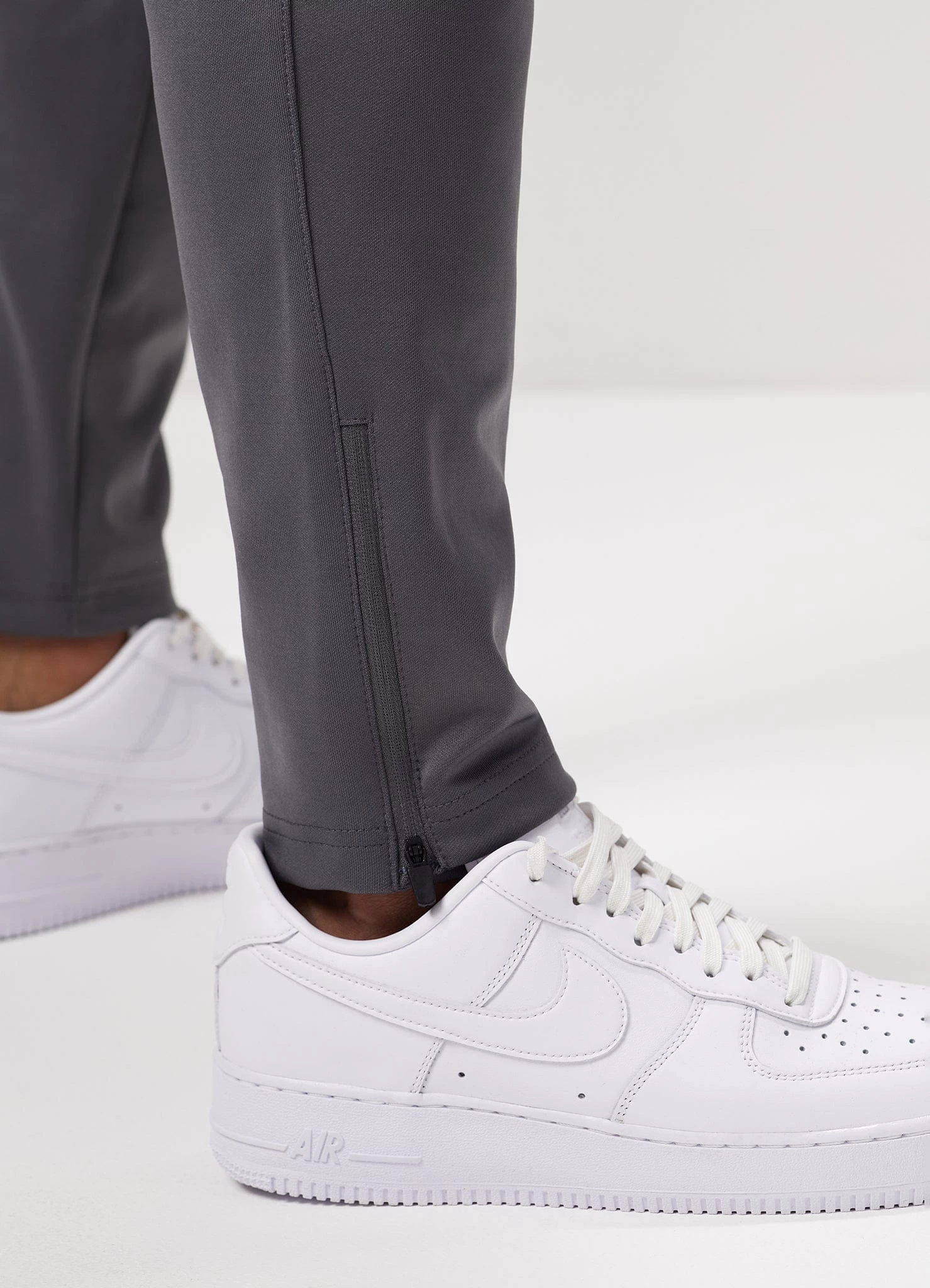 Gym King Alpha Poly Bomber Tracksuit - Graphite 20 Gym King Alpha Poly Bomber Tracksuit - Graphite - Image 18