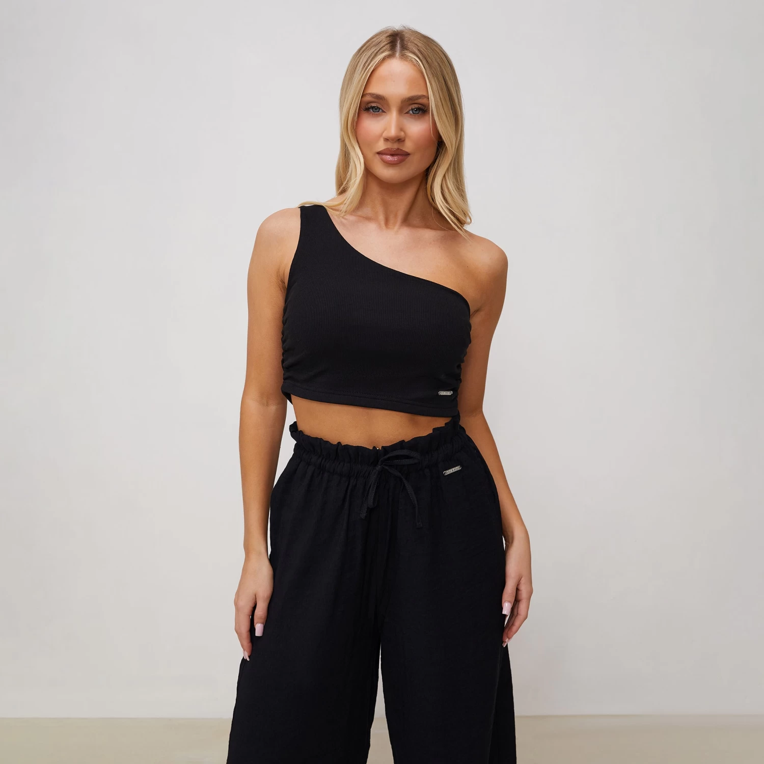Gym King Asymmetric Crop - Black 4 Gym King Asymmetric Crop - Black - Image 2