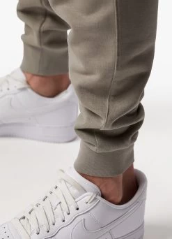 Gym King Aventus Jogger - Taupe 15 Gym King Aventus Jogger - Taupe -Fit Wear Shop AVENTUSSWEATSHIRT JOGGER TAUPESWT B2CY1TSB B2CY3 107