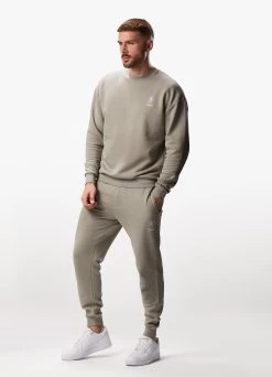 Gym King Aventus Jogger - Taupe 16 Gym King Aventus Jogger - Taupe -Fit Wear Shop AVENTUSSWEATSHIRT JOGGER TAUPESWT B2CY1TSB B2CY3 98 7b50d550 f7f3 4953 b080 623d1814db9f