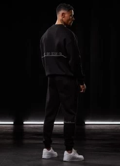 Gym King Outline Print Jogger - Black 22 Gym King Outline Print Jogger - Black -Fit Wear Shop BF23MENSCAMP13718copy 0d5977a9 7918 4e83 acb4 faa3644cc07f