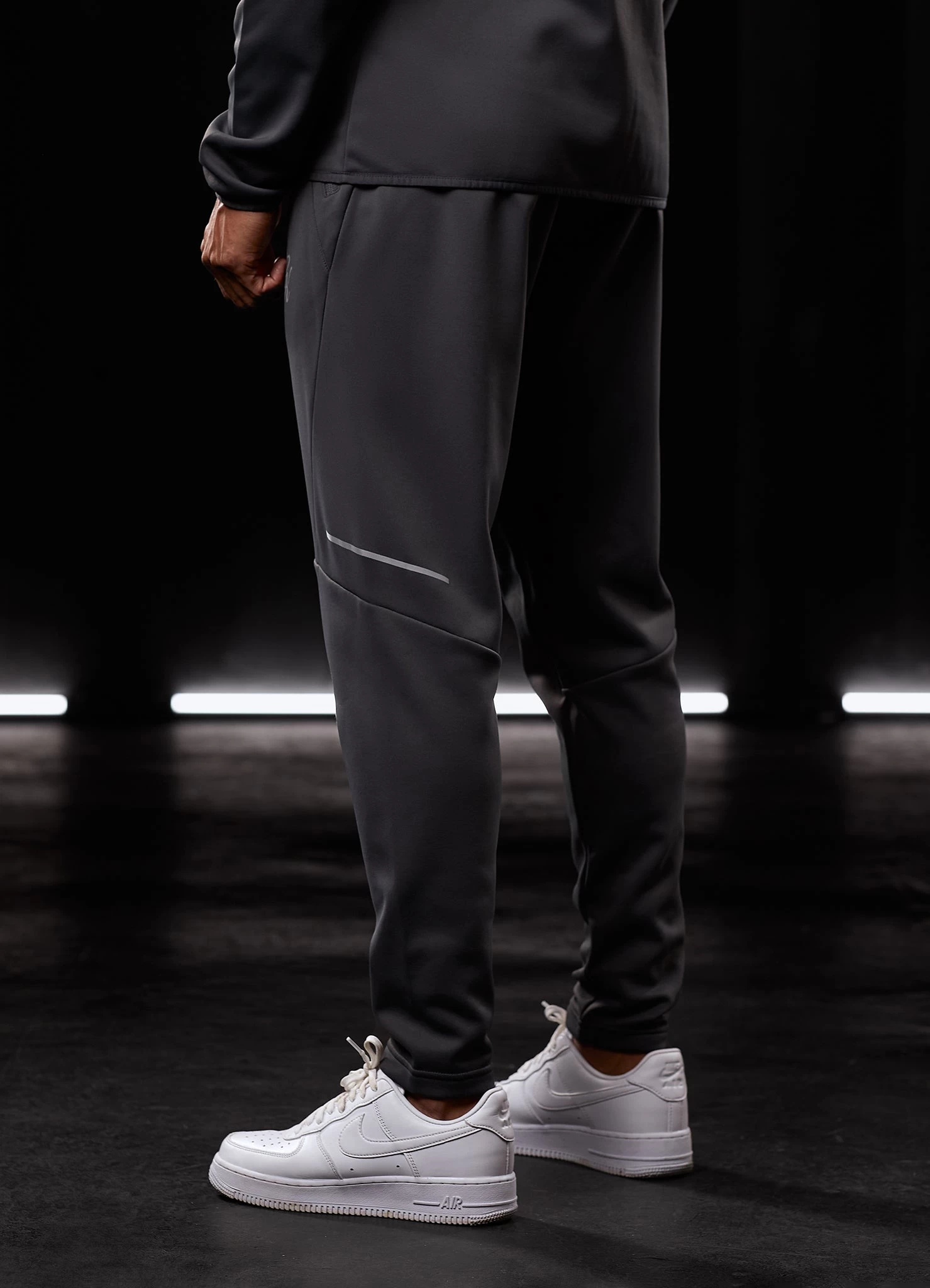 Gym King Reflect Poly Jogger - Graphite 13 Gym King Reflect Poly Jogger - Graphite - Image 11