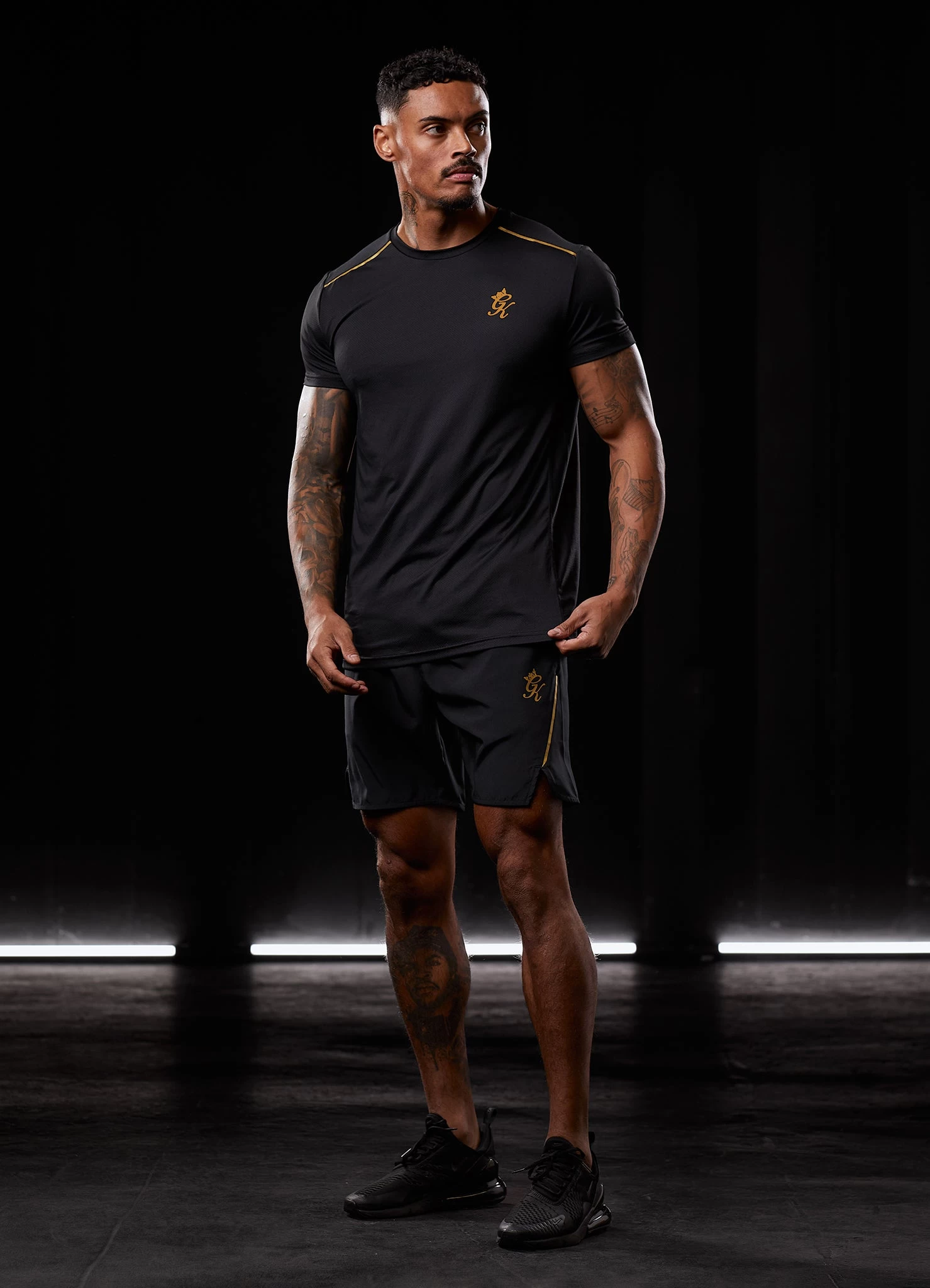 Gym King Flex Tee - Black/Gold 12 Gym King Flex Tee - Black/Gold - Image 10