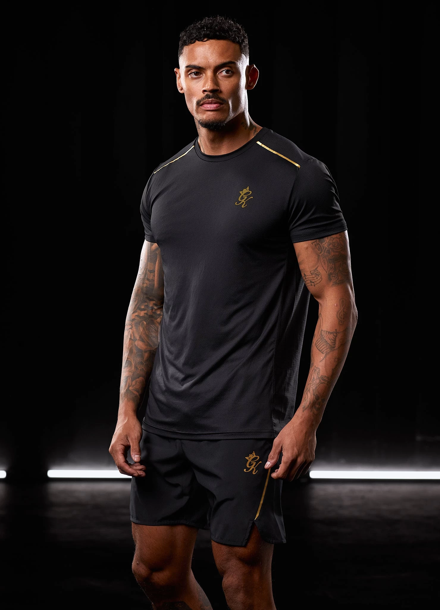 Gym King Flex Tee - Black/Gold 11 Gym King Flex Tee - Black/Gold - Image 9