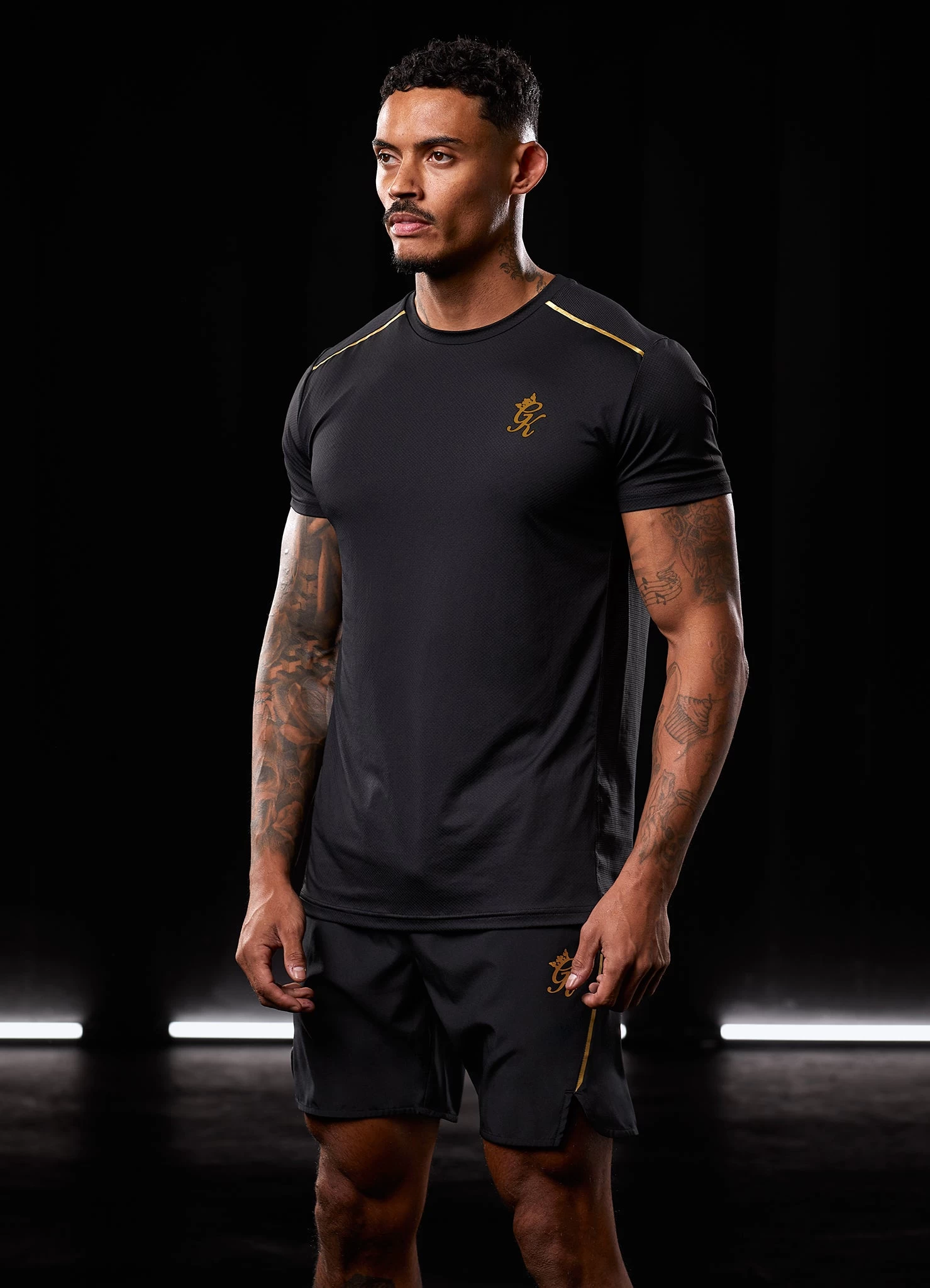 Gym King Flex Tee - Black/Gold 8 Gym King Flex Tee - Black/Gold - Image 6