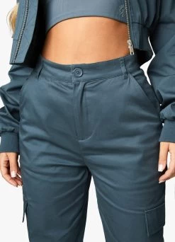 Gym King Woven Cargo Pant - Storm Blue -Fit Wear Shop CROPPEDWOVENBOMBER PANT STORMBLUEWCJ A2AOUWTB A2AOZ 361