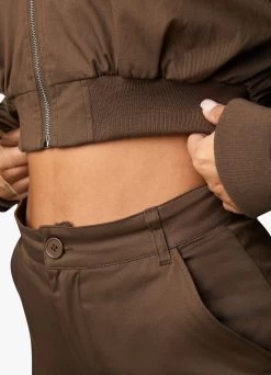 Gym King Woven Tracksuit - Chocolate 26 Gym King Woven Tracksuit - Chocolate -Fit Wear Shop CROPPEDWOVENBONBER PANT CHOCOLATEWCJ A2AOVWTB A2AP1 340 1d19861a 70d1 4ea0 bf7f 22a815ab1b15