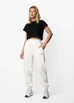 Gym King Established Relaxed Fit Jogger - Cream -Fit Wear Shop ESTABLISHEDCAPSLEEVETEE JOGGER BLACKWST A2AK9WTB A2AK4 50