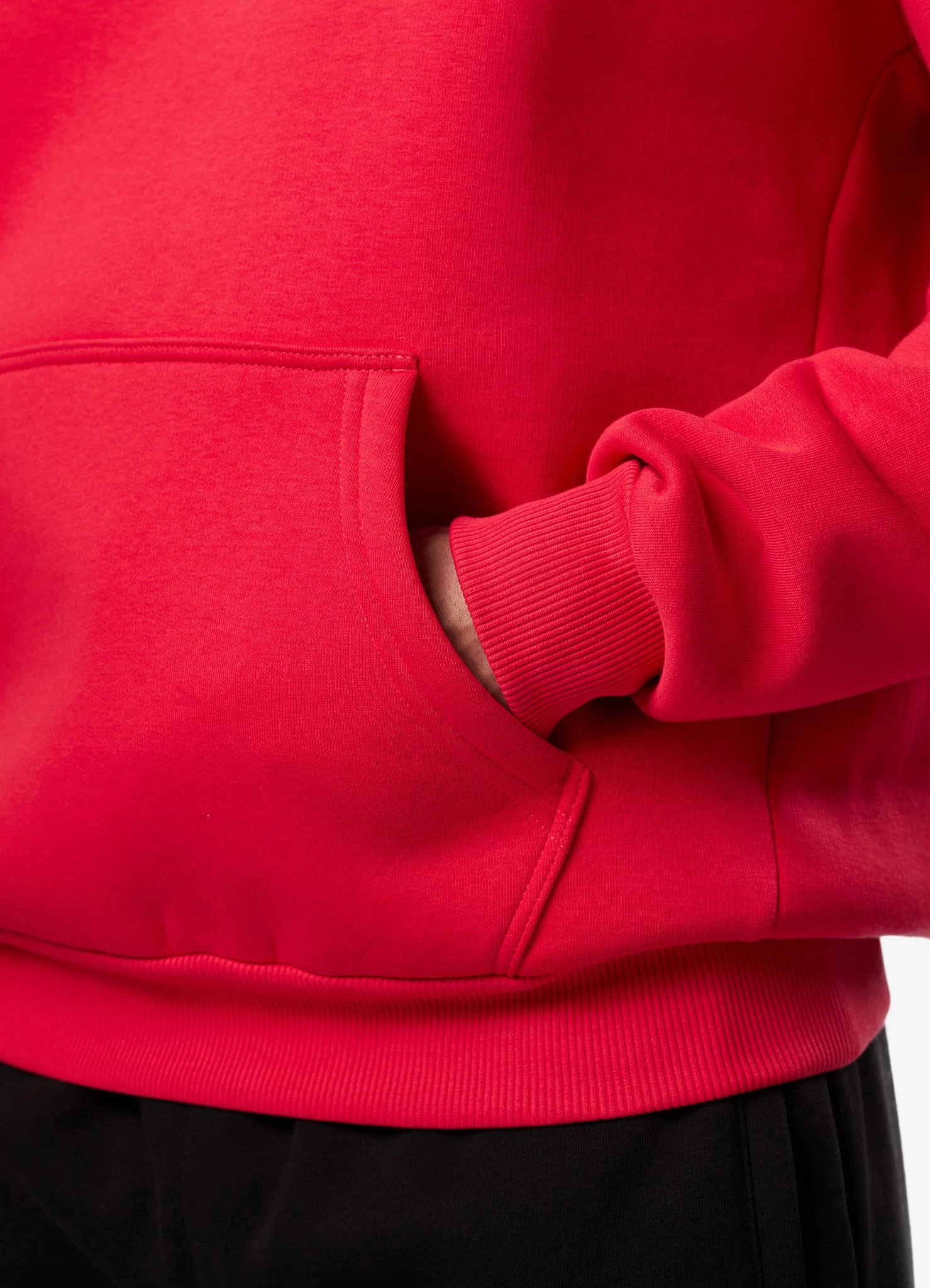 Gym King Established Hood - Red/Black 8 Gym King Established Hood - Red/Black - Image 6