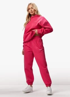 Gym King Established Tracksuit - Raspberry Burst