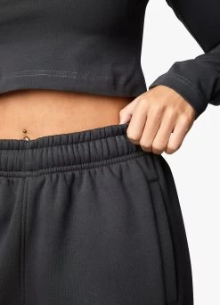 Gym King Established Relaxed Jogger - Dark Pewter/White -Fit Wear Shop ESTABLISHEDRELAXEDFITJOGGER DARKPEWTERWTB A2B99 37