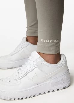 Gym King Established Jersey Legging - Dusky Sage 24 Gym King Established Jersey Legging - Dusky Sage -Fit Wear Shop ESTCROPTEE LEGGING DUSKYSAGEWST A2AUPWLG A2B2Z 95