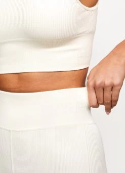 Gym King Formation Short - Cream -Fit Wear Shop FORMATIONSEAMLESSRIBBRA SHORT CREAMWBT B24BMWSR B249R 508 ad7f8cbe 9455 4dd4 8bd6 150c899d3bdb