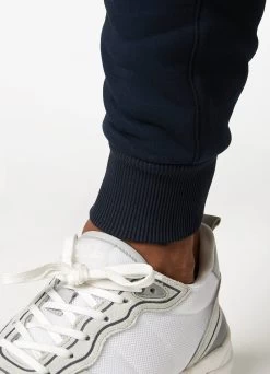 Gym King Fundamental Hood Tracksuit - Navy 27 Gym King Fundamental Hood Tracksuit - Navy -Fit Wear Shop FUNDAMENTALFLEECECREW BOTTOM NAVYSWT B2BCKTSB B2BCI 346 d4d60d7e 8dbe 4e9a b773 5bc1a9ec02d4