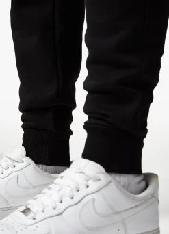 Gym King Fundamental Fleece Hood Tracksuit - Black -Fit Wear Shop FUNDAMENTALFLEECEHOOD JOGGER BLACKHDE A2ACFTSB A2ACI 17 63bba4ad 4bb4 4e92 9a14 27283d0825b9