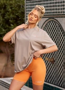 Gym King Spirit Of Summer Boyfriend Tee - Mocha 24 Gym King Spirit Of Summer Boyfriend Tee - Mocha -Fit Wear Shop Marrakesh202415283