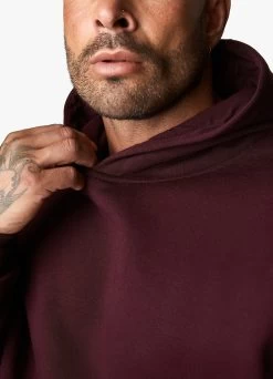 Gym King Outline Print Hood - Burgundy -Fit Wear Shop OUTLINEPRINTHOOD JOGGER BURGUNDYHDE A2BFNTSB A2BFQ 149