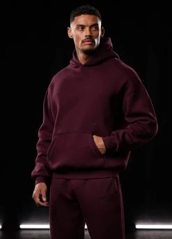 Gym King Outline Print Hood - Burgundy -Fit Wear Shop OUTLINEPRINTHOOD JOGGER BURGUNDYHDE A2BFNTSB A2BFQ 34