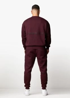 Gym King Outline Print Sweatshirt - Burgundy -Fit Wear Shop OUTLINEPRINTSWEATSHIRT JOGGERS BURGUNDYSWT A2BFJTSB A2BFQ 126 e72f7ff5 8736 429d 8275 372531777064