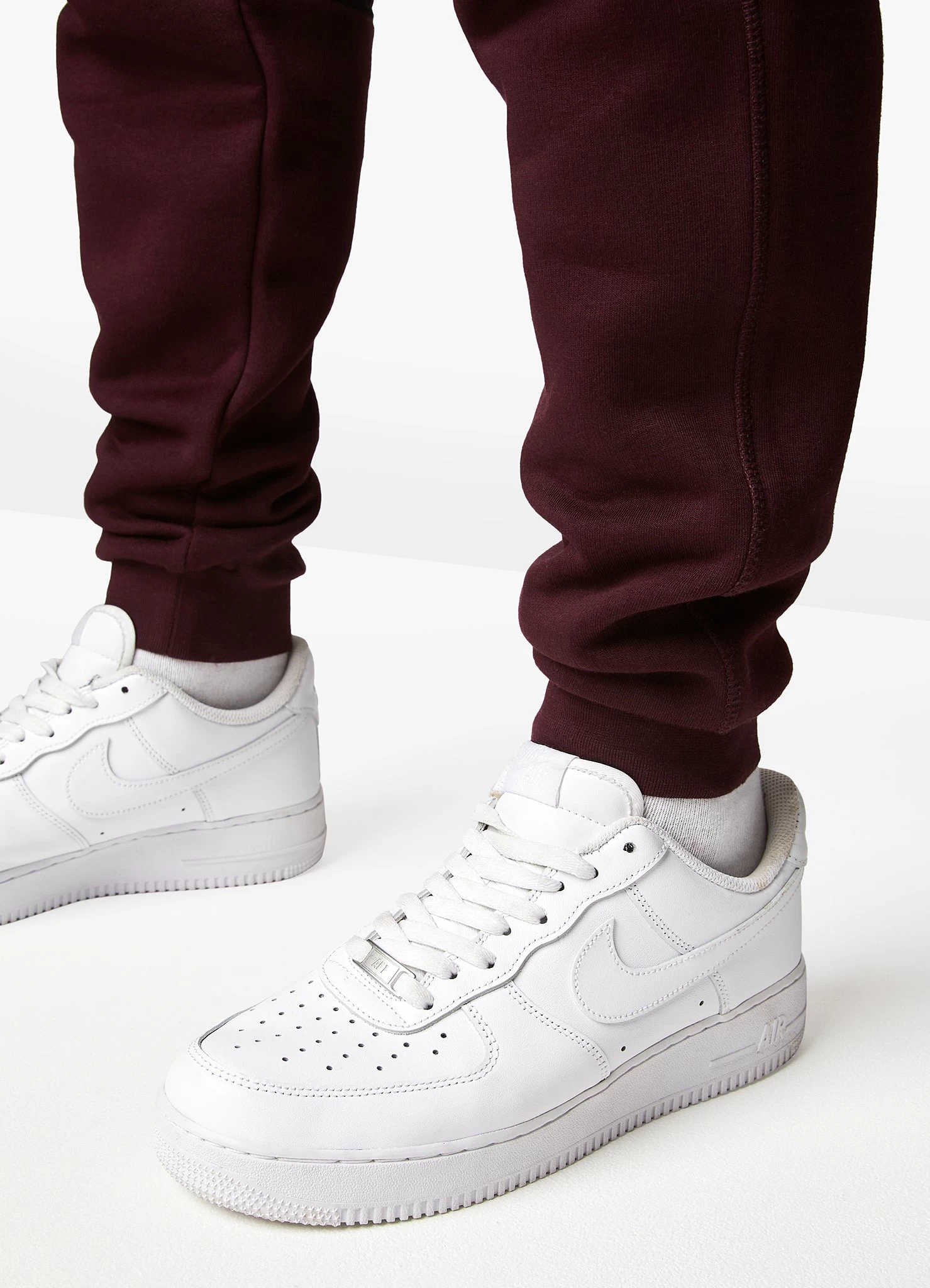 Gym King Outline Print Crew Tracksuit - Burgundy 19 Gym King Outline Print Crew Tracksuit - Burgundy - Image 17