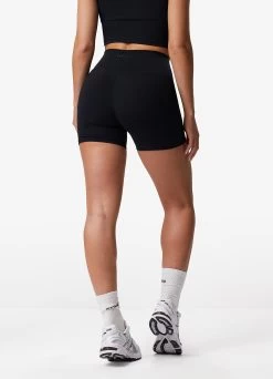 Gym King Peach Luxe 4" Short - Black Luxe -Fit Wear Shop PEACHLUXEHIGHNECKTANK SHORT BLACKLUXEWST A2BVCWSR A2BVJ15