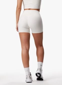 Gym King Peach Luxe 4" Short - Marshmallow Luxe -Fit Wear Shop PEACHLUXEHIGHNECKTANK SHORT MARSHMALLOWLUXEWST A2BVFWSR A2BVN70