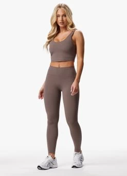 Gym King Peach Luxe Tank - Praline Luxe -Fit Wear Shop PEACHLUXETANK LEGGING PRALINELUXEWBT A2BVAWLG A2BVR96 682e9a45 b205 4337 bf93 a83f1f5bde6f