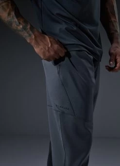 Gym King Alpha Poly Jogger - Graphite -Fit Wear Shop Q124MENSECOMALPHA EST2603copy