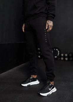 Gym King Rebellion Jogger - Black -Fit Wear Shop Q1REBELLIONCAMP9604copy