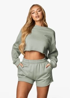 Gym King Radiance Crop Sweatshirt - Matcha Green -Fit Wear Shop RADIANCECROPSWEATSHIRT CURVEDHEMSHORTS MOCHA MOCHAWSS A2BI5WSR A2BIO 186 97d73168 8de3 4fb9 bcb3 92d90de8f40b