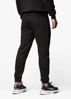 Gym King Rebellion Jogger - Black -Fit Wear Shop REBELLIONFLEECEHOOD JOGGER BLACKHDE A2ALMTSB A2ALP1