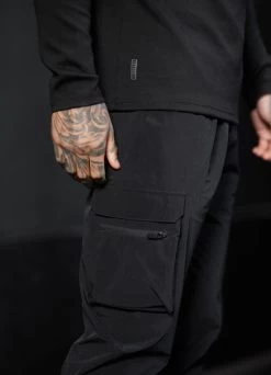 Gym King Rebellion Cargo Jogger - Black -Fit Wear Shop REBELLIONHOOD CARGOJOGGER BLACK 125