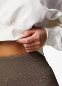 Gym King Refresh Crop Crew & Jogger - Cream -Fit Wear Shop REFRESHCROPCREW LEGGING CREAMWSS A2BSTWLG A2BTZ 57 e3bb5127 aa98 4157 9213 dbe50398ccfb