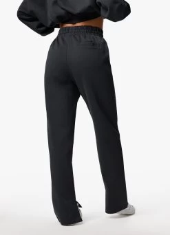 Gym King Refresh Crop Hood & Jogger - Dark Pewter -Fit Wear Shop REFRESHCROPHOOD JOGGER DARKPEWTERWHD A2BSXWTB A2BT3 73 ee6fb59d b490 4691 bb5a 602e0fb796aa