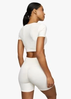 Gym King Scrunch Cap Sleeve Tee - Cream 11 Gym King Scrunch Cap Sleeve Tee - Cream -Fit Wear Shop SCRUNCHTOP SHORT CREAMWVS A26VSWBT A26EZ3