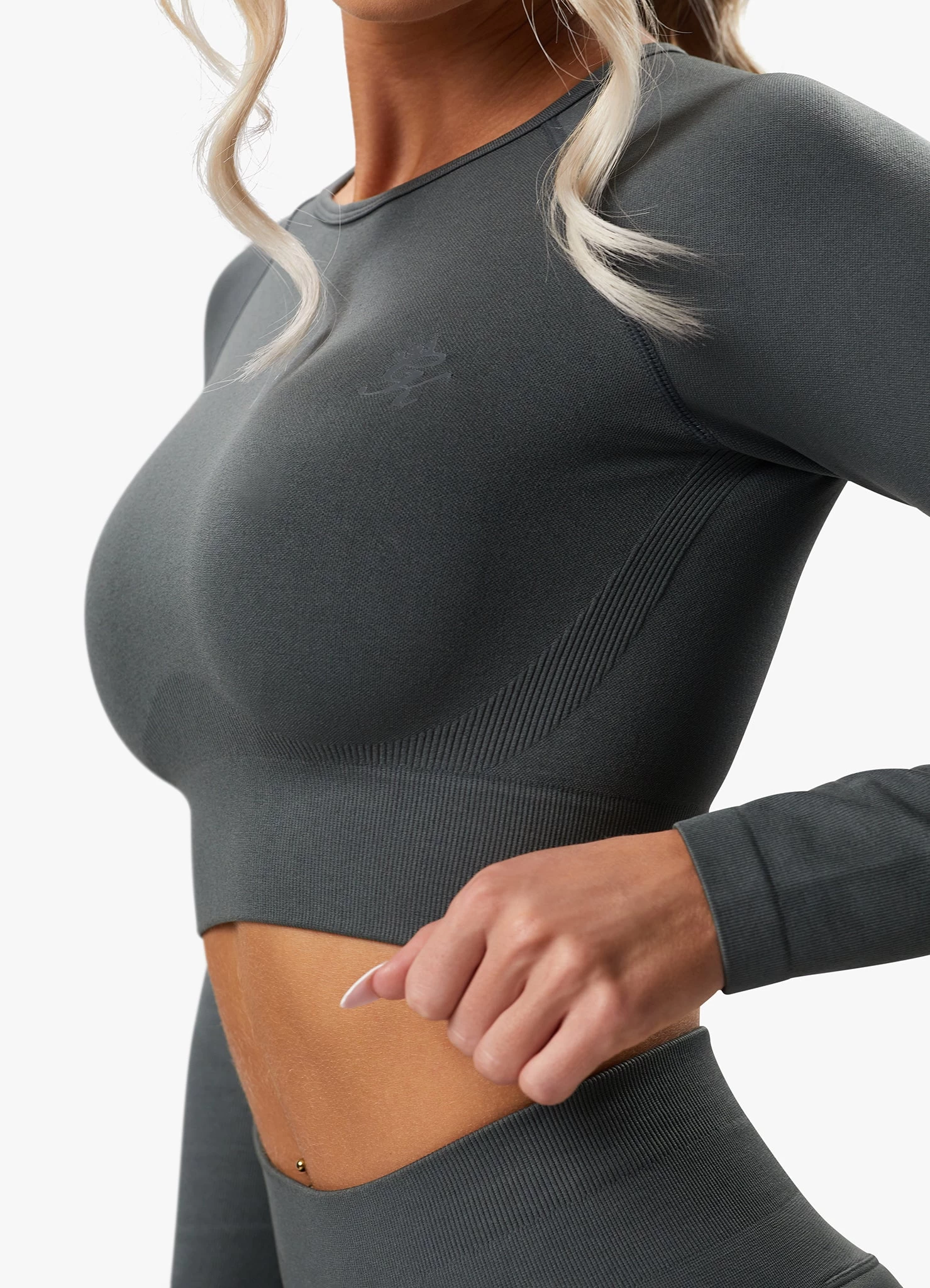 Gym King Sculpt Seamless LS Top - Green Smoke 12 Gym King Sculpt Seamless LS Top - Green Smoke - Image 10