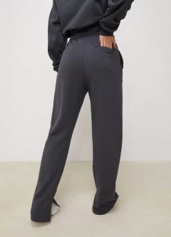 Gym King Shadow Cropped Funnel & Jogger - Shadow Grey 16 Gym King Shadow Cropped Funnel & Jogger - Shadow Grey -Fit Wear Shop SHADOWOPENNECKSWEATSHIRT STRAIGHTLEGJOGGER SHADOWGREYWSS A2C8AWTB A2C8J 115 1cc45ad5 251d 4db4 b545 b769b44ff20e