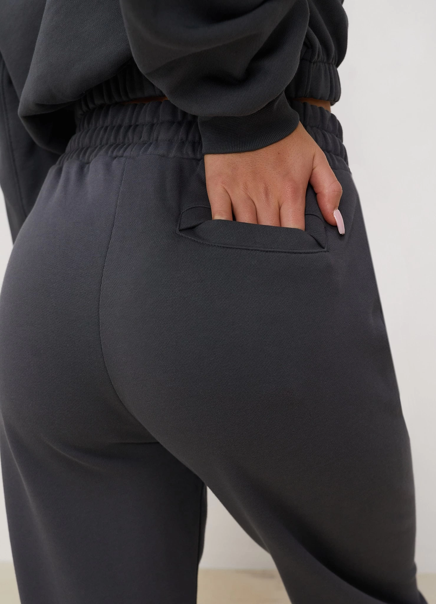 Gym King Shadow Cropped Funnel & Jogger - Shadow Grey 8 Gym King Shadow Cropped Funnel & Jogger - Shadow Grey - Image 6