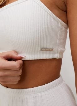 Gym King Signature Rib Bralette - Milk White -Fit Wear Shop SIGNATURERIBBRALETTE SHORT MILKWHITEWVS A2CAIWSR A2CAT 283