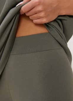 Gym King Spirit Of Summer Cycle Short - Dusk Green 20 Gym King Spirit Of Summer Cycle Short - Dusk Green -Fit Wear Shop SOSBFTEE CYCLESHORT DUSKGREENWST B2CLYWSR B2CMO 179