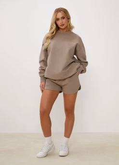 Gym King Spirit Of Summer Short - Mocha -Fit Wear Shop SOSCREW SHORT MOCHAWSS A2D4BWSR A2D4G 125 8ee3f0c8 5d75 4e4c 83d8 4d13aeb5da46