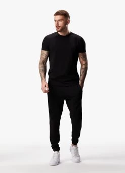 Gym King Split Linear Tee - Black -Fit Wear Shop SPLITLINEARTEE BLACKSST A2CR6 01