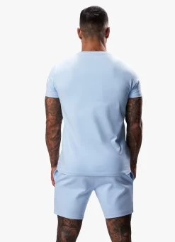 Gym King Split Linear Tee - Soft Blue -Fit Wear Shop SPLITLINEARTEE SHORT SOFTBLUESST A2CR4SHR A2CR817