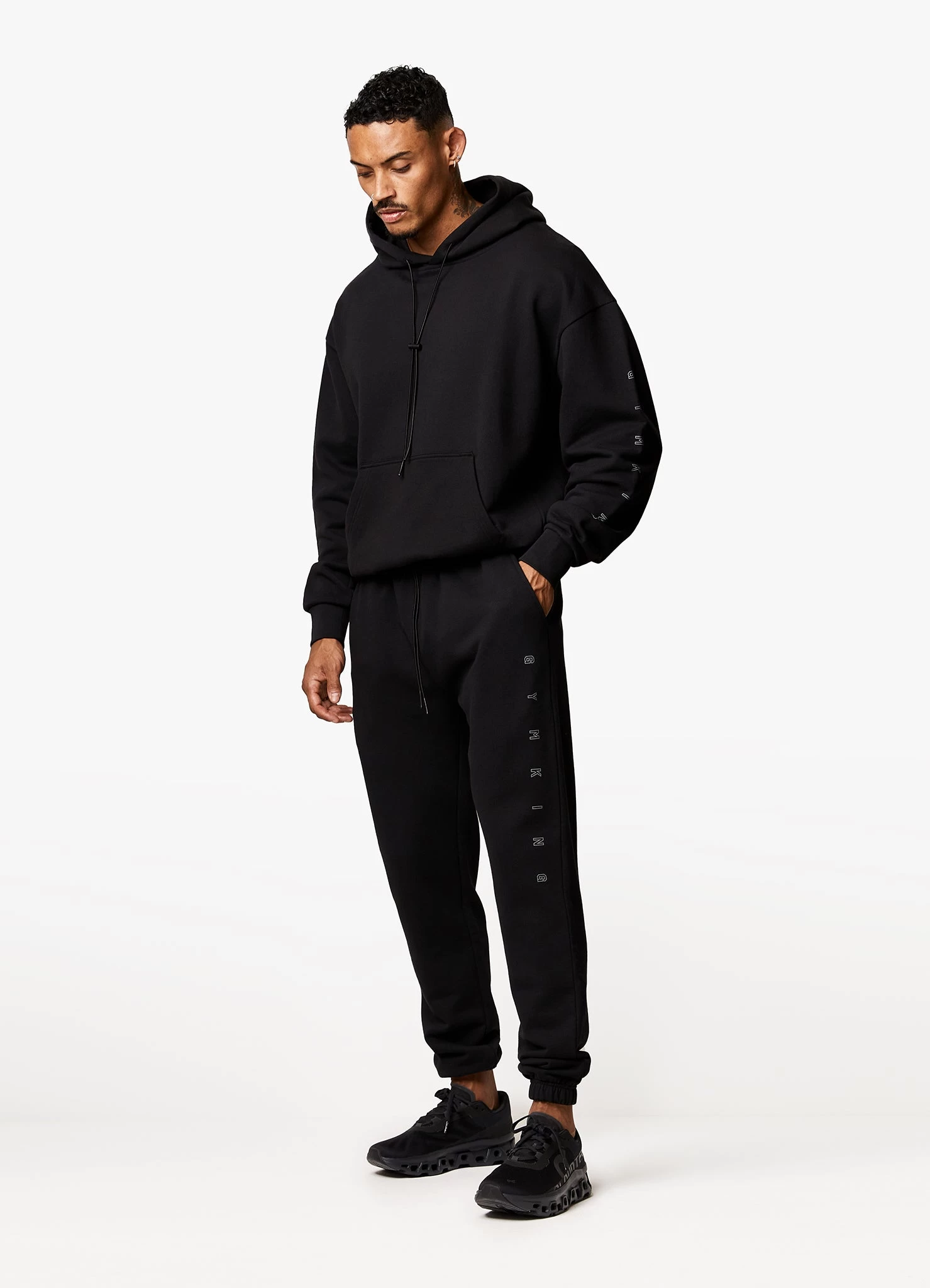 Gym King Stealth Loopback Tracksuit - Black 5 Gym King Stealth Loopback Tracksuit - Black - Image 3