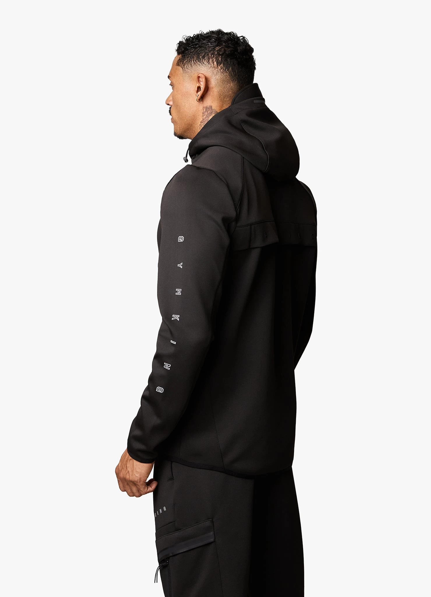 Gym King Stealth Tech Poly Hood - Black 6 Gym King Stealth Tech Poly Hood - Black - Image 4