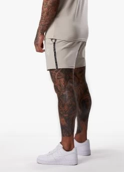 Gym King Taped Jersey Short - Light Stone 20 Gym King Taped Jersey Short - Light Stone -Fit Wear Shop TAPEDJERSEYTEE SHORT LIGHTSTONESST A2CIFSHR A2CIK217