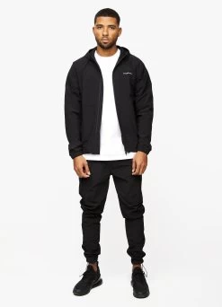 Gym King Utility Woven Hood - Black -Fit Wear Shop UTILITYHOOD JOGGER BLACKTSB A27NXTST F28RM 312